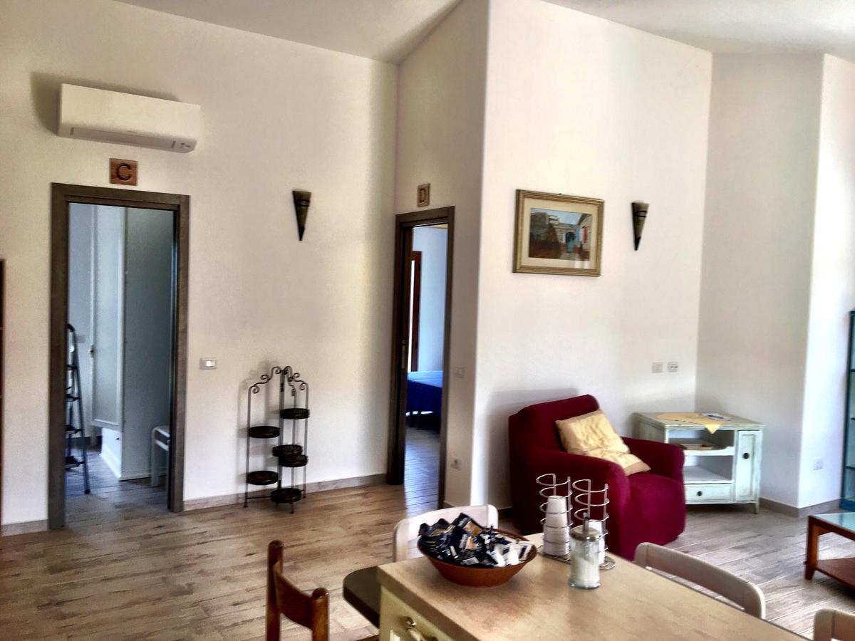 Molti Mari B&B Resort Olbia Exterior foto